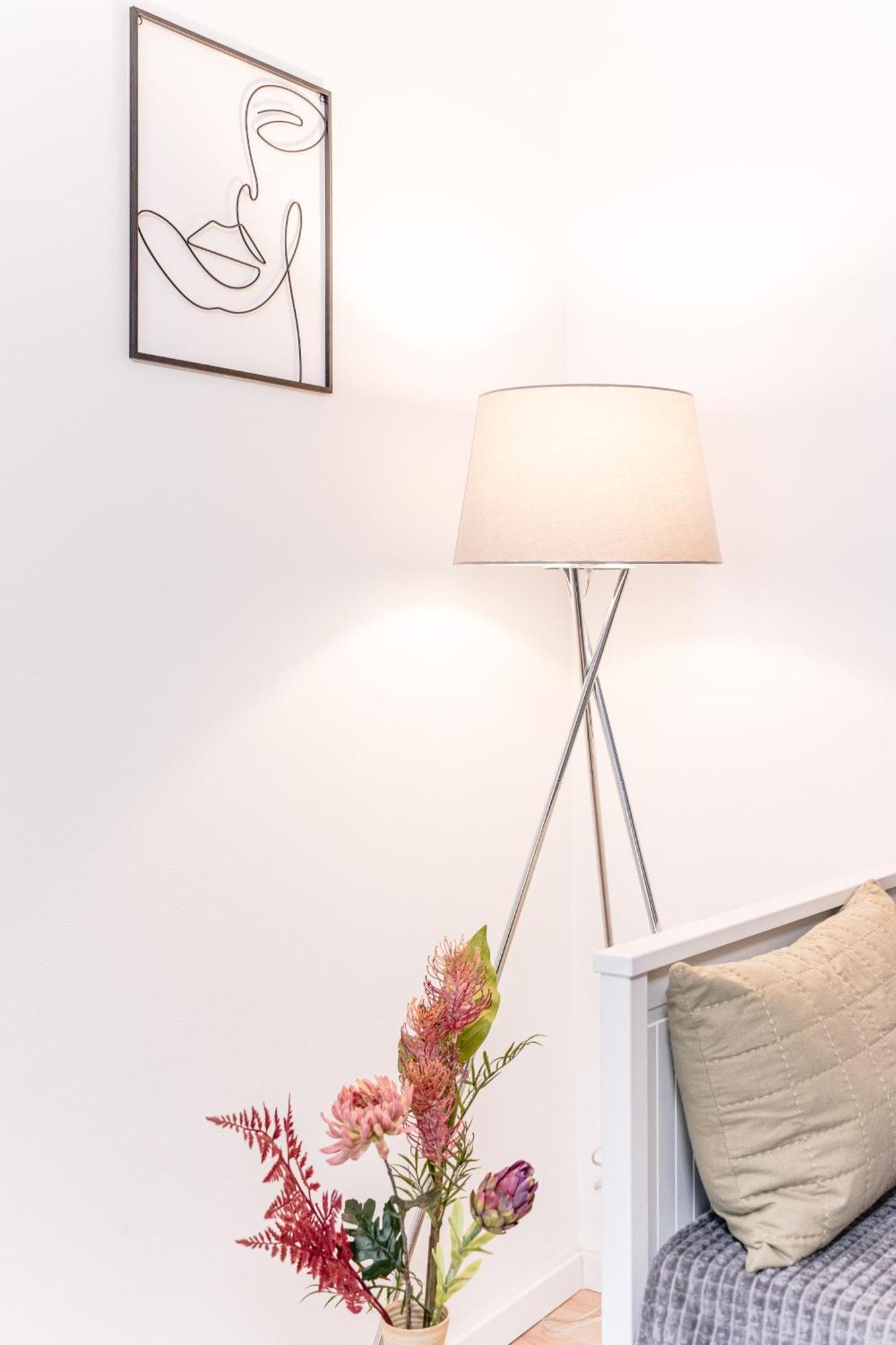 Central Athena Studio - Inima Pietei Unirii - By Openhouse Apartments ทิมิชัวรา ภายนอก รูปภาพ